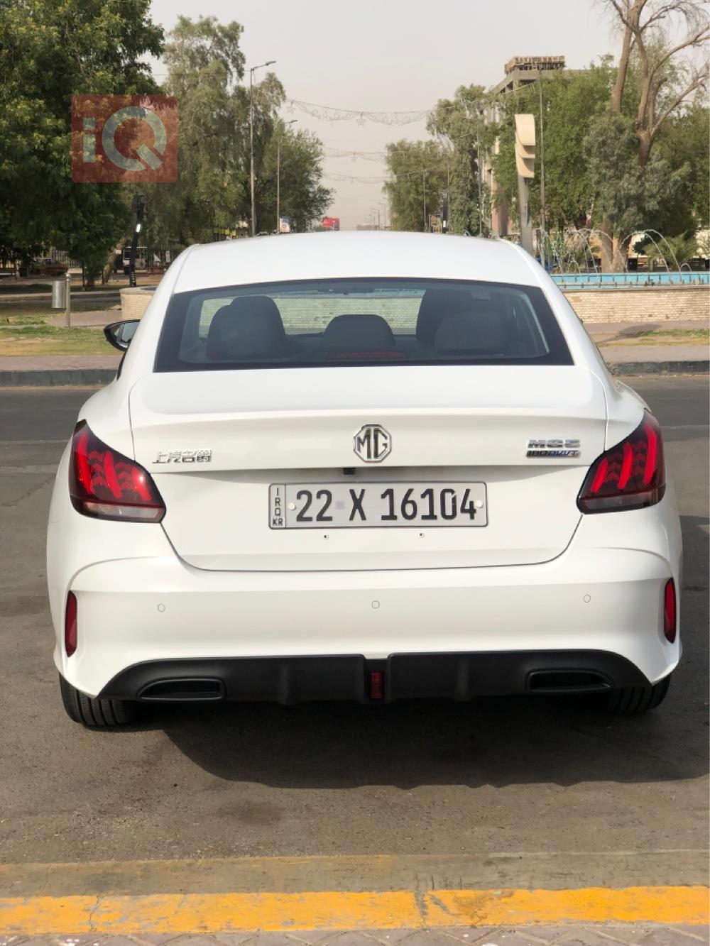 ئێم جی 5